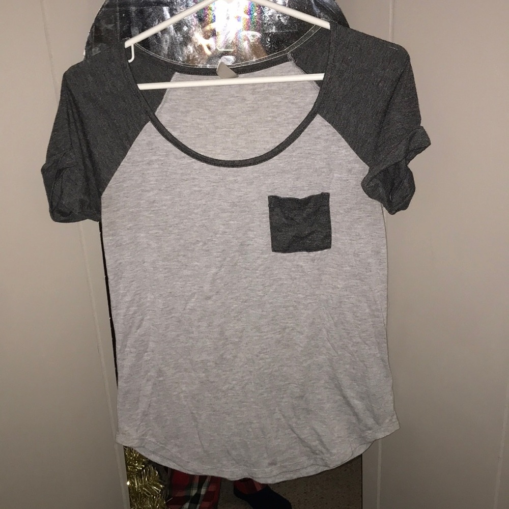 Cuuttteeee t shirt
